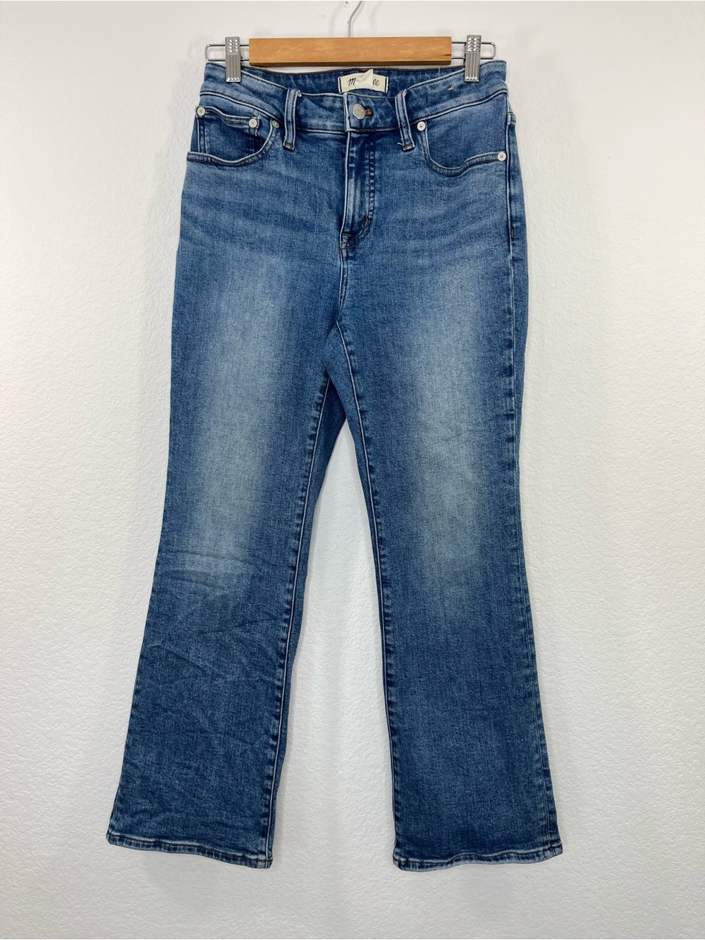 Madewell Curvy Kick Out Crop Jean in Oneida Wash size 28 - Picture 2 of 10